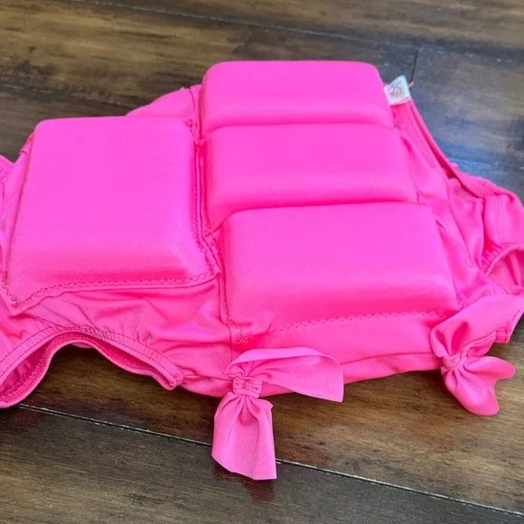 **Bundle** My Pool Pal and Old Navy Swim Set - Picture 5 of 9